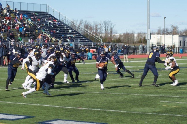 Piscataway vs. Franklin Thanksgiving Day football game lives up to rivalry