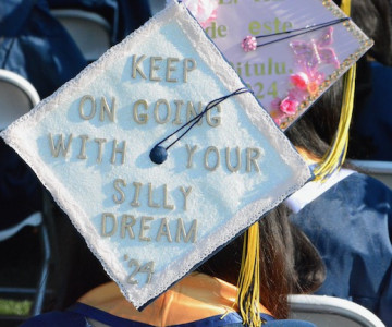 Franklin High School Graduates Told To Never Stop Learning