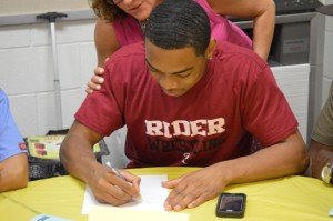 FHS winter:spring signing day 6-2-141