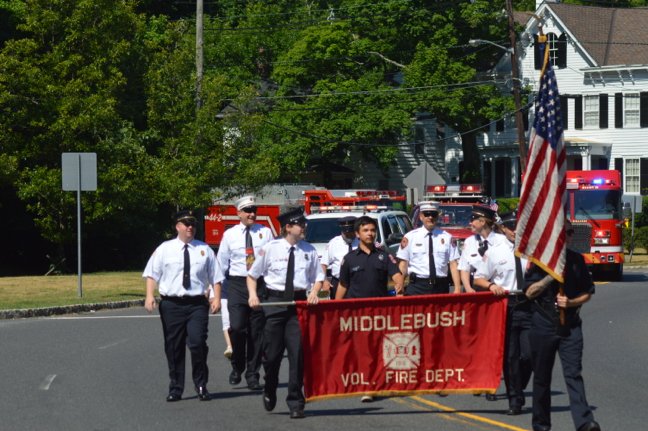 2016 Middlebush FD July 4 Parade - 6